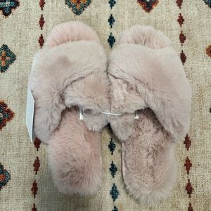Lauren Conrad Pink Slippers